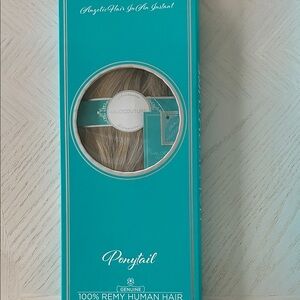 Halo couture ponytail extension. Never worn. Cut to 14 inches. 116